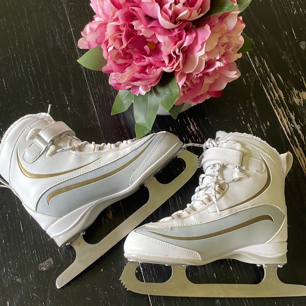 Lake Placid figure skates. - Picture 5 of 7